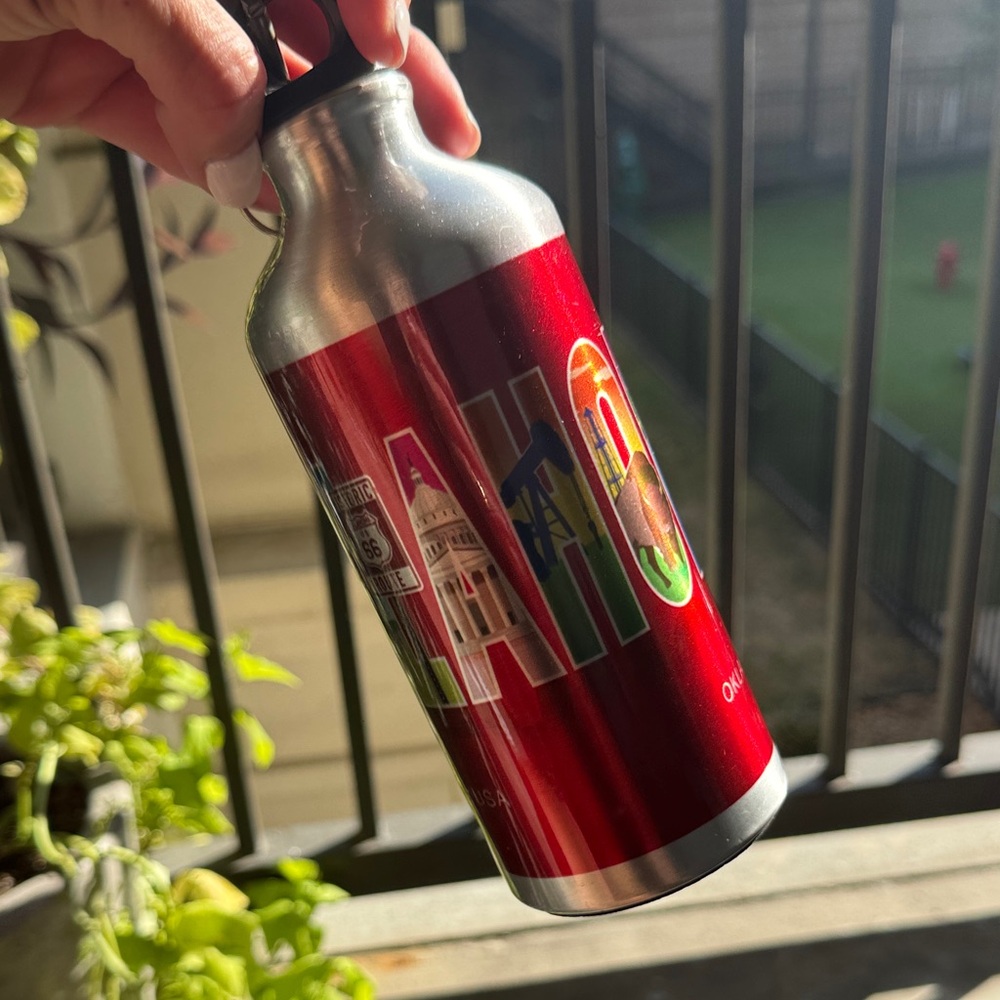 Oklahoma Red and Silver Water Bottle - Picture 3 of 5